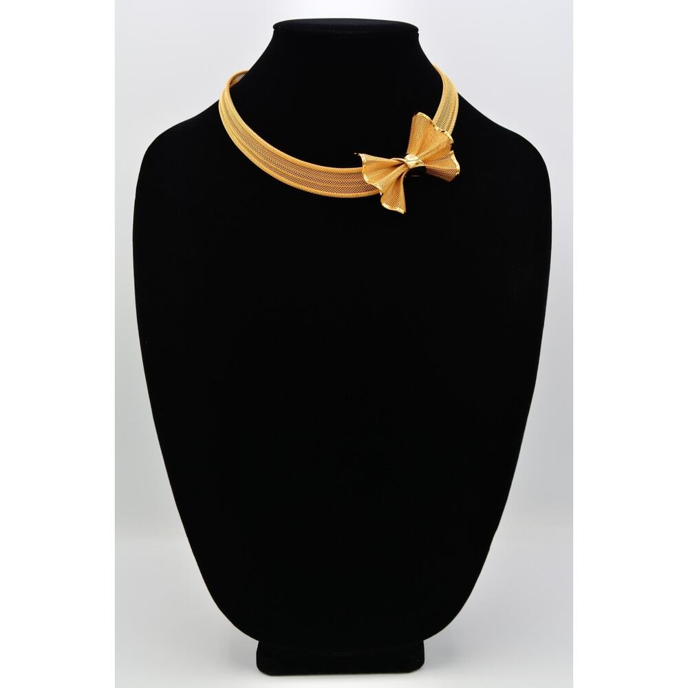 Givenchy Vintage Gold Mesh Bow Collar Necklace Statement Runway Signed 80s BinR - Picture 3 of 13